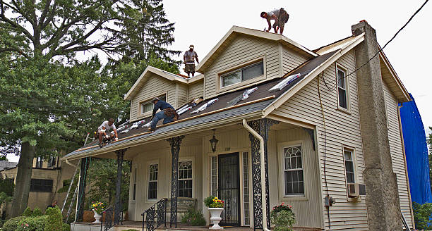 Best Flat Roof Repair Services  in New Berlin, WI